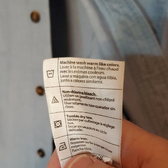 Carhartt Blue Casual Button Down Shirt Short Sleeve - Picture 9 of 10